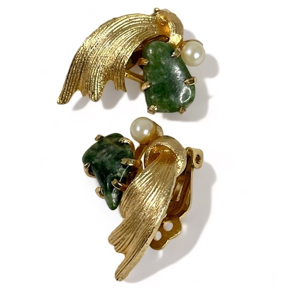 ❤️ Vintage LISNER Real Jade Stone Earrings - Picture 2 of 5